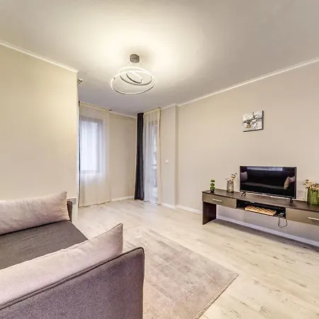 Warm Mountain Hideout 아파트